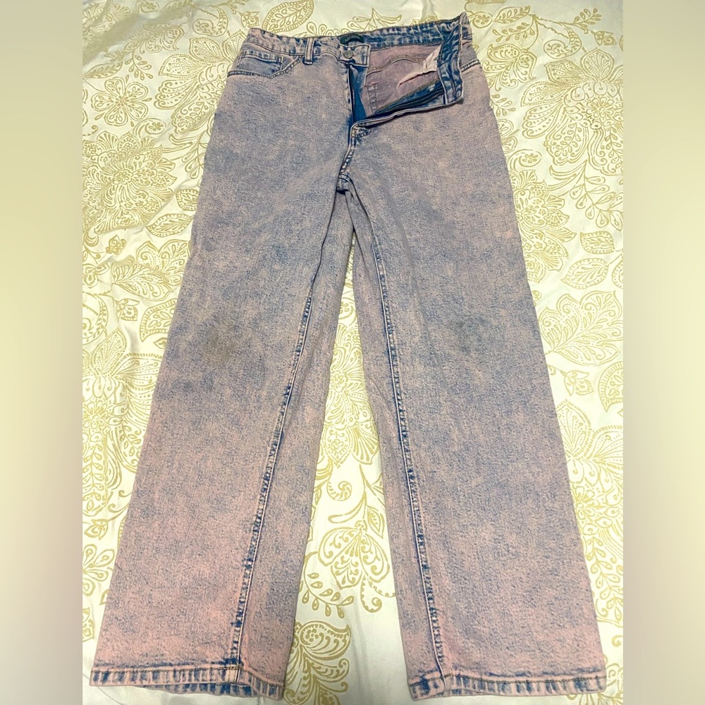 Wild Fable - Pink Acid Wash Jeans in size 10